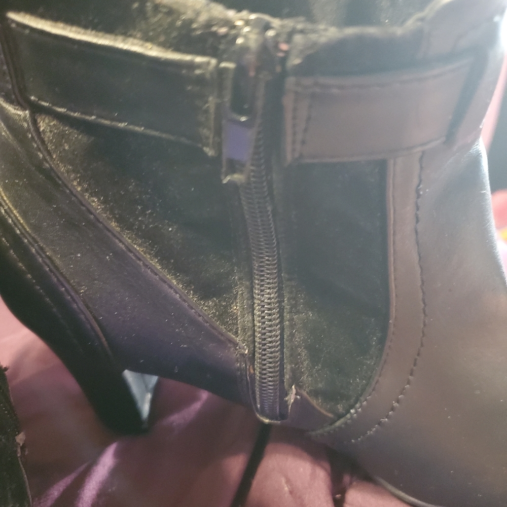 Heeled Booties - Picture 2 of 4